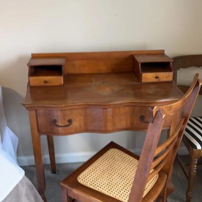Vintage Desk With Chair