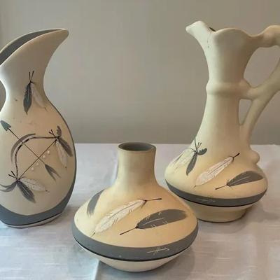   Vintage Navajo Native American Pottery 