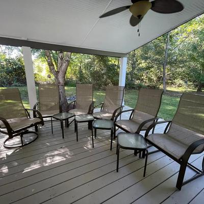 Patio Chairs & End Tables