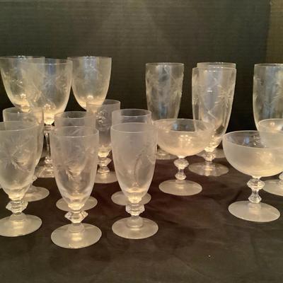 Crystal Glassware (21 Pieces)