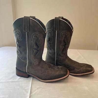 Women’s Laredo Cowboy Boots