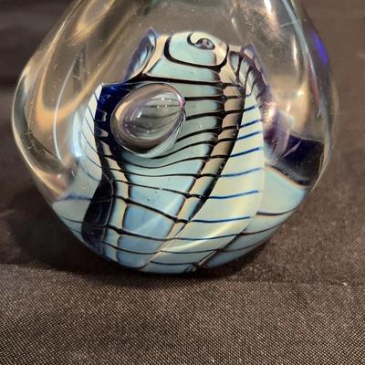 Signed Robert Eickholt Glass Reptile Paperweight 