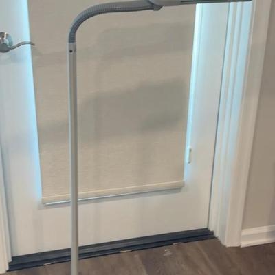 Ott-Lite TrueColor Adjustable Flexi-Arm Task Lamp
