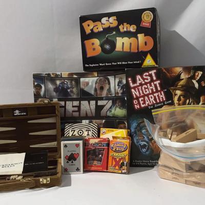 Vintage preowned and new cards and games L1