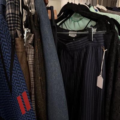 Sale Photo Thumbnail #91
