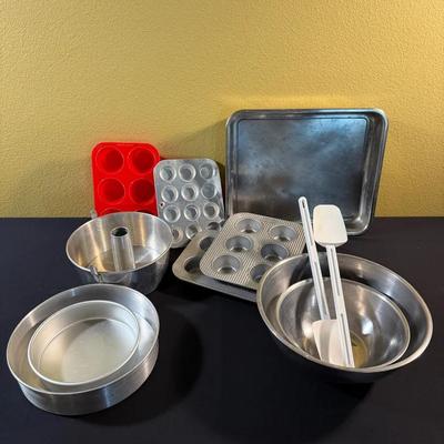 Bakers Dream Set And Great Roasting Pan