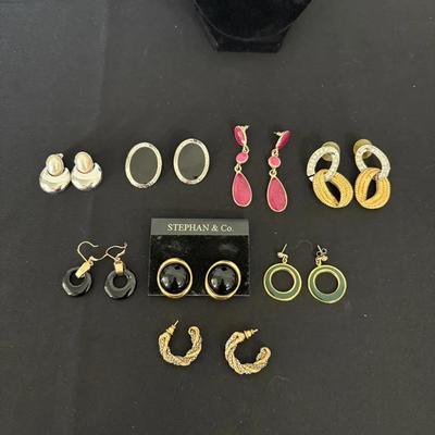 '80s Vibes: Earring Bundle 