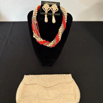 Elegant Pearl Simulated Set with Beaded Evening Clutch