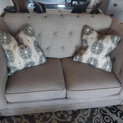 2 piece gray sofa set pic2