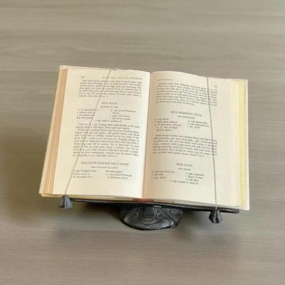 Italian Cookbook And Stand