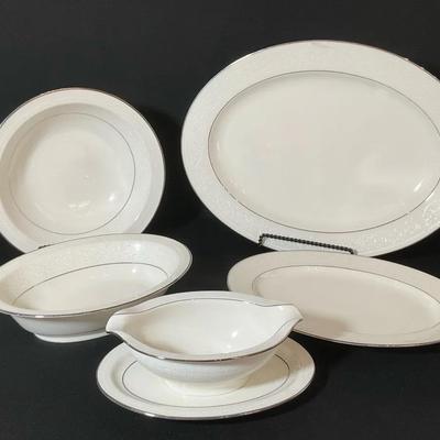 Noritake Sorrento China Serving Pieces