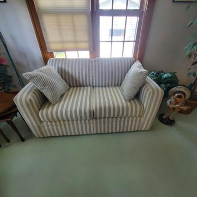 Sale Photo Thumbnail #26