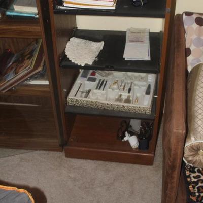 Sale Photo Thumbnail #136