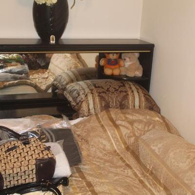 Sale Photo Thumbnail #185