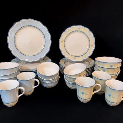 Lenox Provençal Garden Series, 2 Patterns