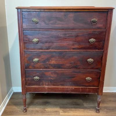 Vintage Chest Of Drawers 