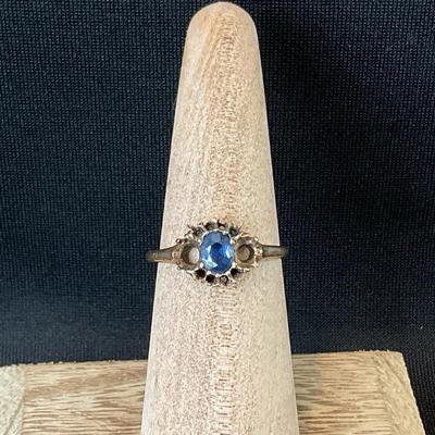 14K Gold Ring Blue Stone