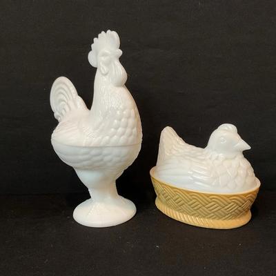 Vintage Milk Glass Rooster Dish And Avon Hen Nesting