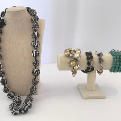 Black-White Necklace & Four Bracelets 