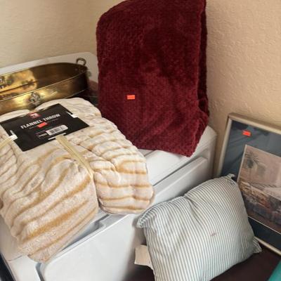 Sale Photo Thumbnail #166