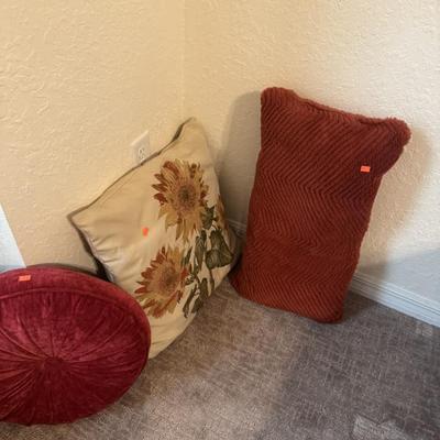 Sale Photo Thumbnail #137