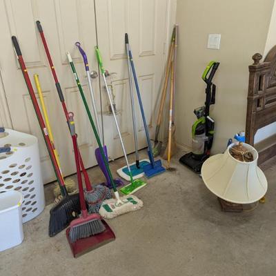 Sale Photo Thumbnail #52