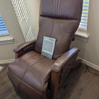Sale Photo Thumbnail #7: Zero Gravity Chair