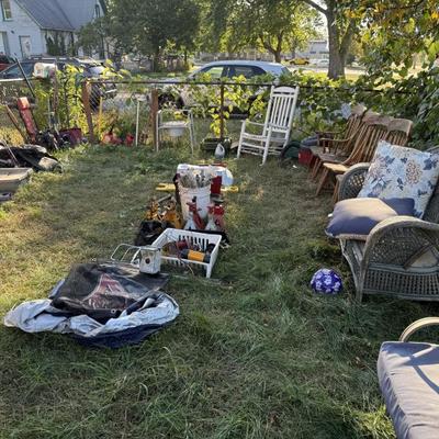 Estate sale photo