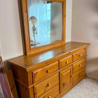 Sale Photo Thumbnail #149