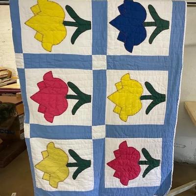 Hand Appliquéd Tulip Quilt, Vintage 