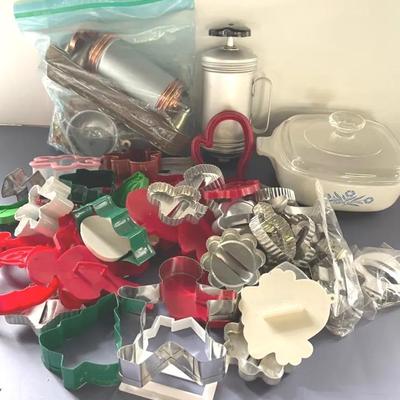 Corningware With Vintage Cookie Cutters And Mirro Cookie Set