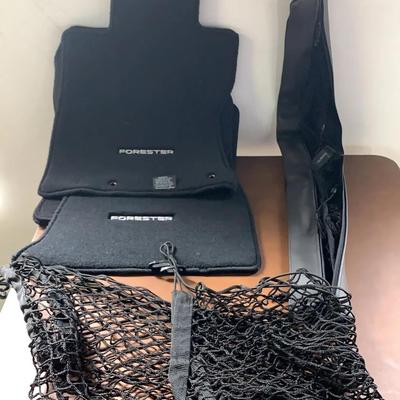 Subaru Forester Floor Mats And Netting
