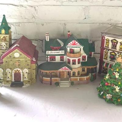 Lighted LeMax Porcelain Houses With Loma Int. Houses And Music Box 