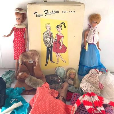 1960’s Bubble Cut Barbie And Midge Dolls With Vintage Barbie Case And Outfits