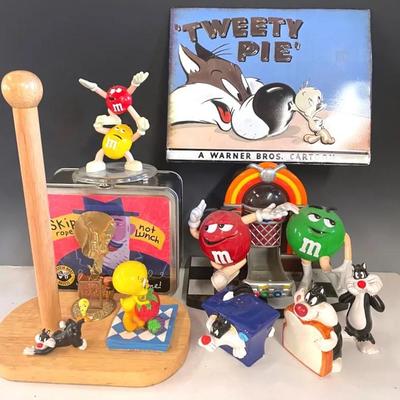 Vintage Tweety Bird Collectibles With M&M,s Dispenser And More 