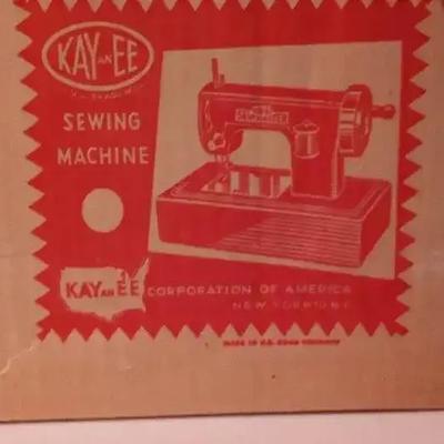 Kay-EE Sewing Machine, Hand Crank Vintage