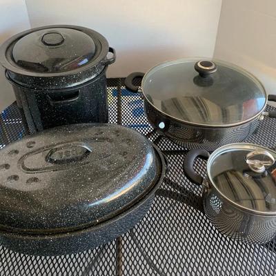 Cooks Essential Pans And Roasting Pans