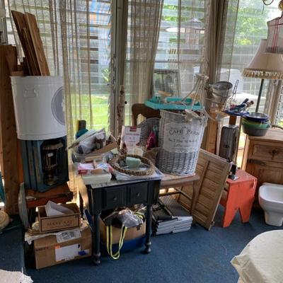 Estate sale photo