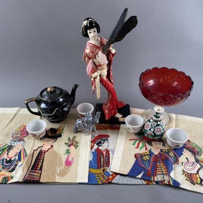 Sale Photo Thumbnail #27: Lot 43 – Dragonware Teapot, Madame Butterfly & Decor