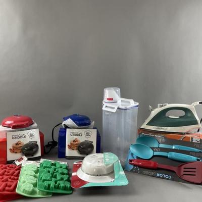 Sale Photo Thumbnail #55: Lot 71 – First Alert Smoke & Carbon Alarm & Home Items
