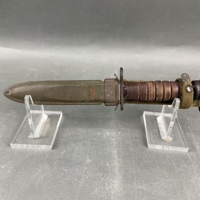 Sale Photo Thumbnail #116: Lot 132 – Military US-M8 Bayonet Knife