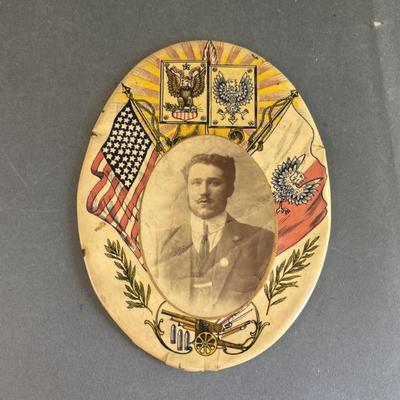 Sale Photo Thumbnail #8: Lot 9 – Vtg Tin/Celluloid Military Commemorative Picture