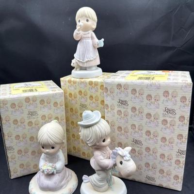 Sale Photo Thumbnail #402