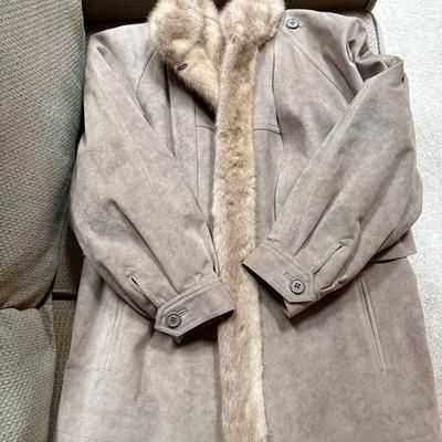 Sale Photo Thumbnail #773