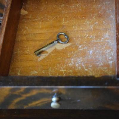 Sale Photo Thumbnail #170