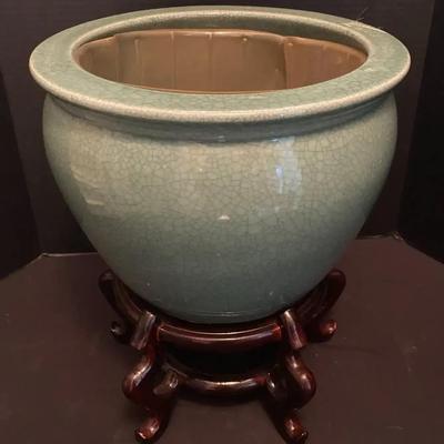 Elegant Green Ceramic Planter with Wooden Stand & Liner