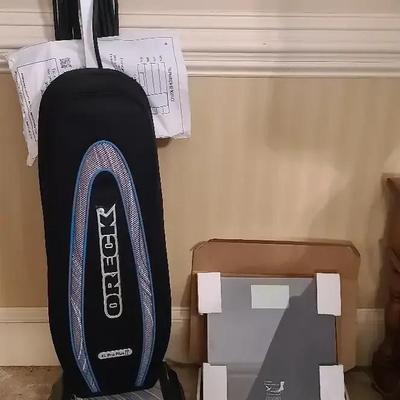 Oreck XL Pro Plus Vacuum, Doran Scale & Tubing