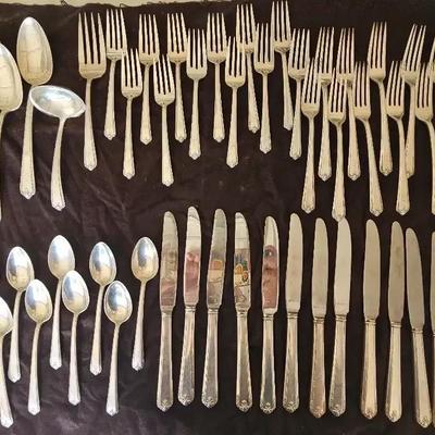 Lunt Sterling 12 Piece & Serving Flatware 