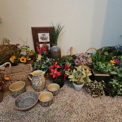 Floral And Baskets 