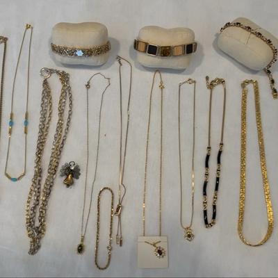 Gold Tone Jewelry 